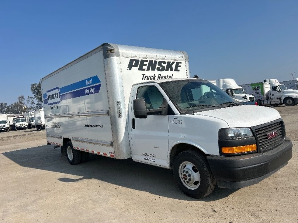 Light Duty Box Truck-Light and Medium Duty Trucks-GMC-2021-Savana G33903-Torrance-CA-110,928\n\t\tmiles-$ 29,500 - Image 1