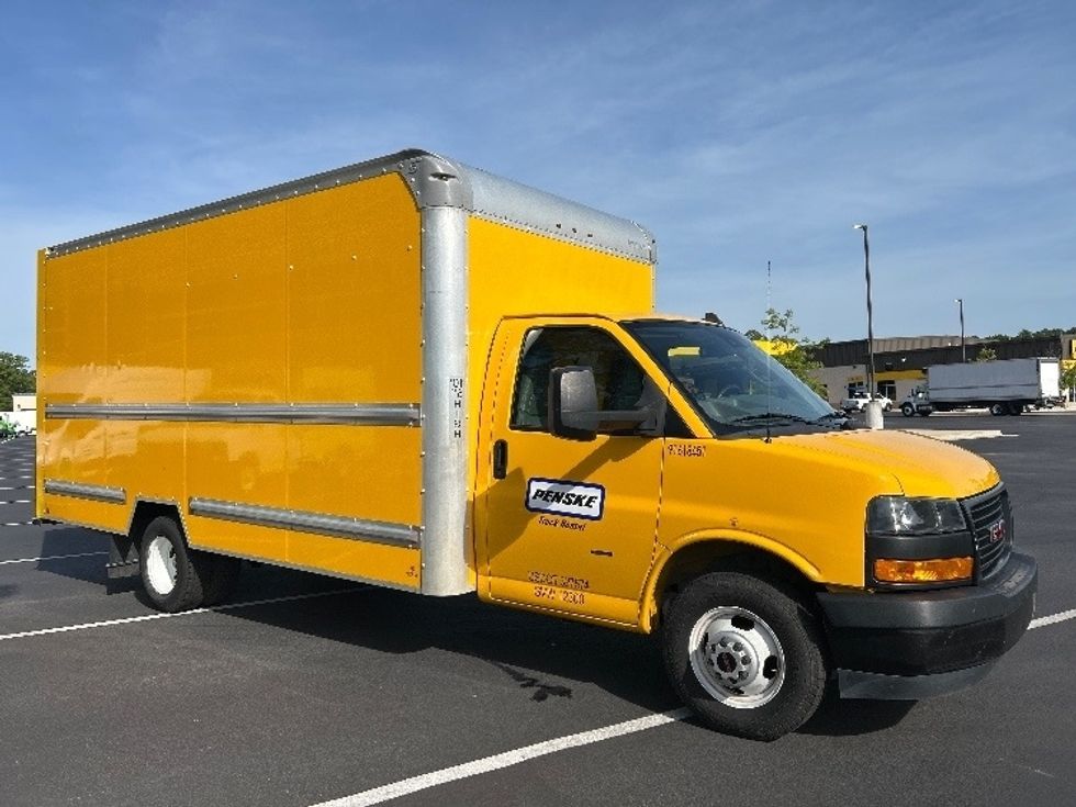 Light Duty Box Truck-Light and Medium Duty Trucks-GMC-2021-Savana G33903-Torrance-CA-65,048\n\t\tmiles-$ 35,750 - Image 1