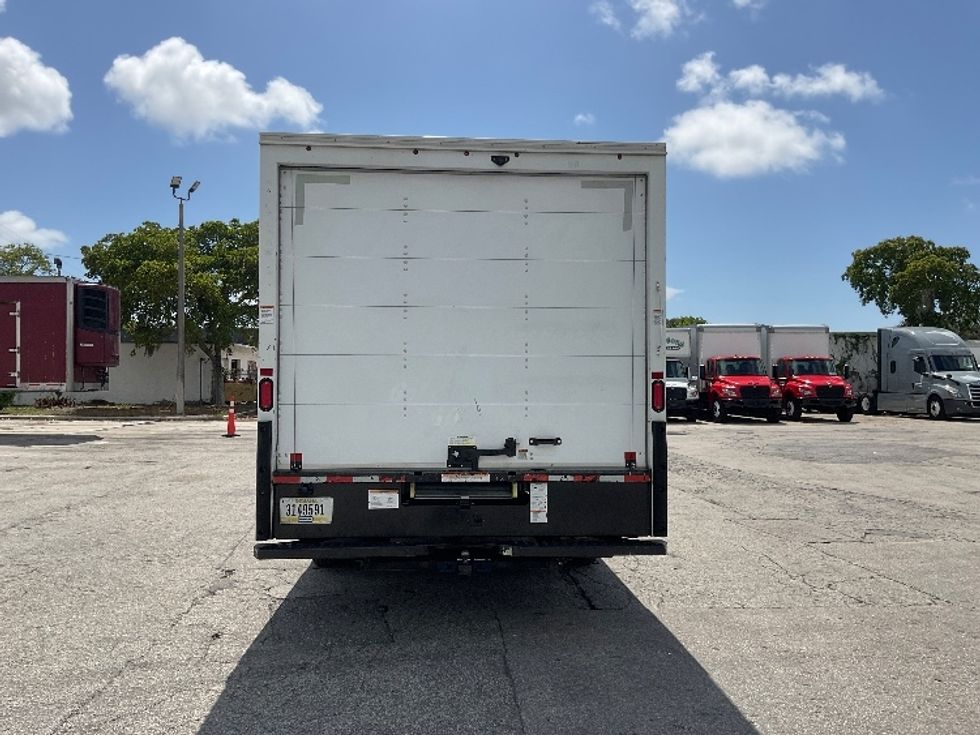 Light Duty Box Truck-Light and Medium Duty Trucks-GMC-2021-Savana G33903-Torrance-CA-70,907\n\t\tmiles-$ 35,250 - Image 7