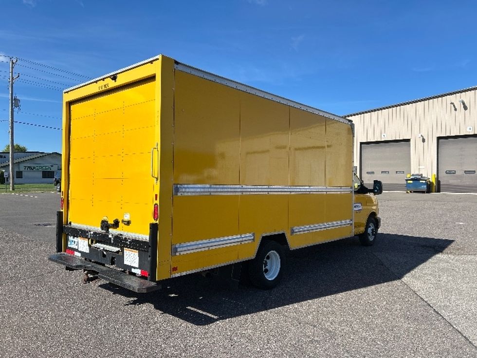 Light Duty Box Truck-Light and Medium Duty Trucks-GMC-2021-Savana G33903-Torrance-CA-71,850\n\t\tmiles-$ 29,250 - Image 10