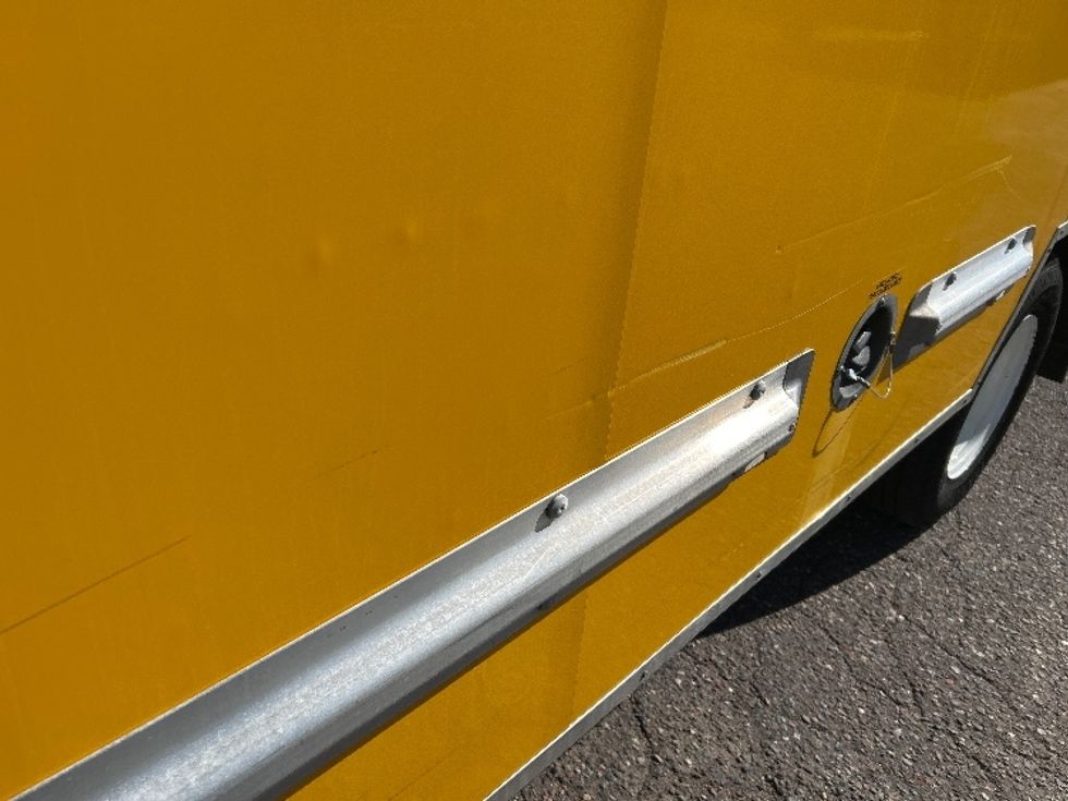 Light Duty Box Truck-Light and Medium Duty Trucks-GMC-2021-Savana G33903-Torrance-CA-71,850\n\t\tmiles-$ 29,250 - Image 21