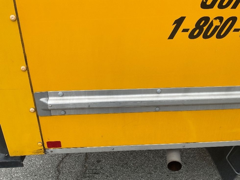 Light Duty Box Truck-Light and Medium Duty Trucks-GMC-2021-Savana G33903-Torrance-CA-73,580\n\t\tmiles-$ 31,250 - Image 28