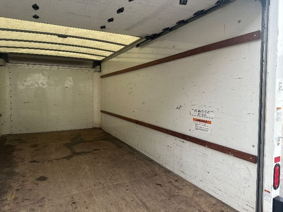 Light Duty Box Truck-Light and Medium Duty Trucks-GMC-2021-Savana G33903-Torrance-CA-74,808\n\t\tmiles-$ 42,000 - Image 12