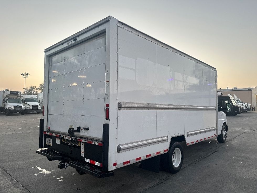 Light Duty Box Truck-Light and Medium Duty Trucks-GMC-2021-Savana G33903-Torrance-CA-74,808\n\t\tmiles-$ 42,000 - Image 13