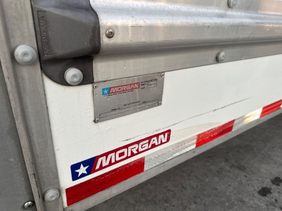 Light Duty Box Truck-Light and Medium Duty Trucks-GMC-2021-Savana G33903-Torrance-CA-74,808\n\t\tmiles-$ 42,000 - Image 28