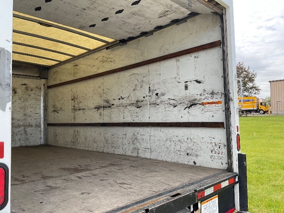 Light Duty Box Truck-Light and Medium Duty Trucks-GMC-2021-Savana G33903-Torrance-CA-74,899\n\t\tmiles-$ 33,750 - Image 12