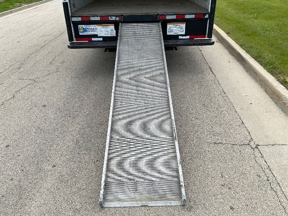 Light Duty Box Truck-Light and Medium Duty Trucks-GMC-2021-Savana G33903-Torrance-CA-74,899\n\t\tmiles-$ 33,750 - Image 25