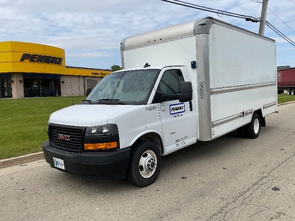 Light Duty Box Truck-Light and Medium Duty Trucks-GMC-2021-Savana G33903-Torrance-CA-74,899\n\t\tmiles-$ 33,750 - Image 3