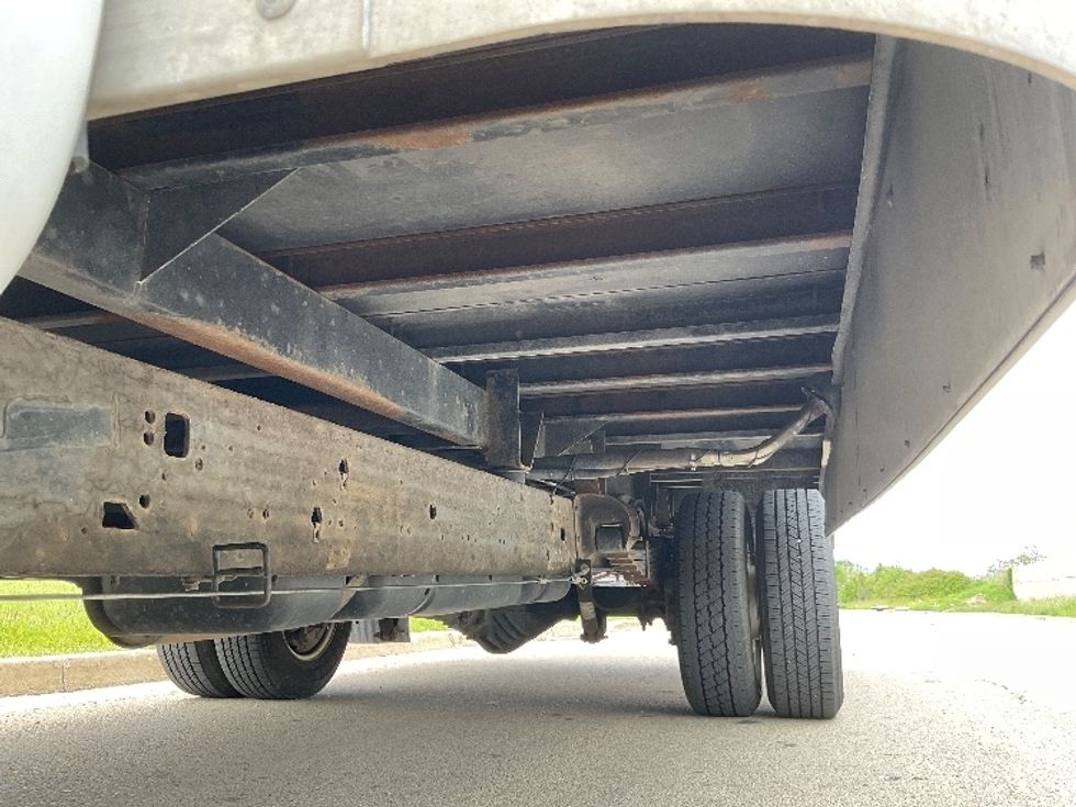Light Duty Box Truck-Light and Medium Duty Trucks-GMC-2021-Savana G33903-Torrance-CA-74,899\n\t\tmiles-$ 33,750 - Image 5