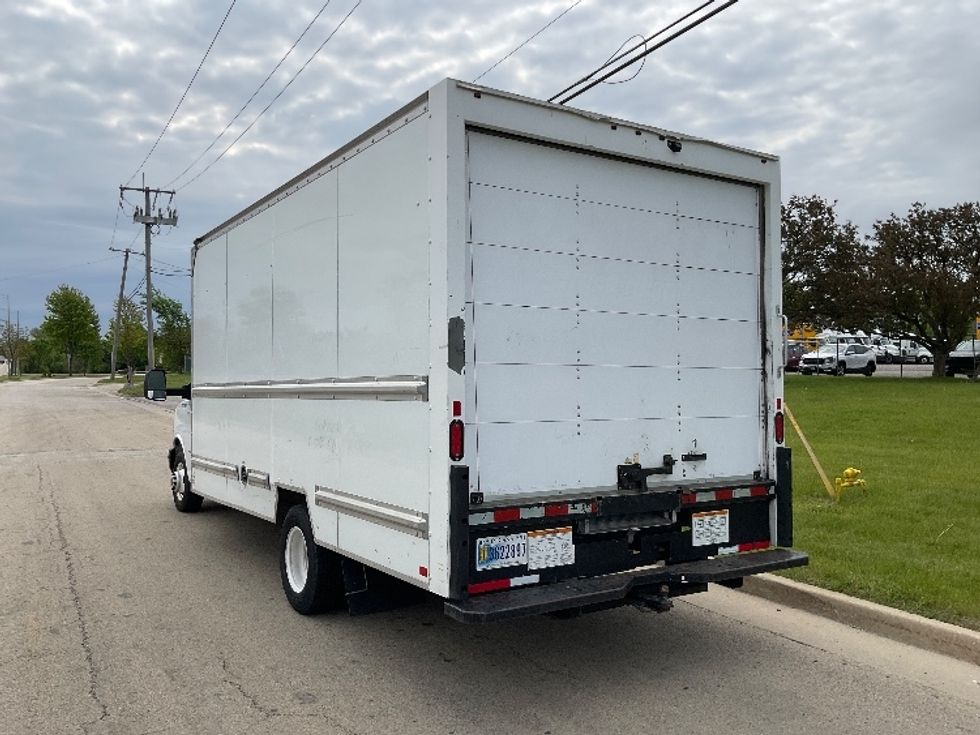 Light Duty Box Truck-Light and Medium Duty Trucks-GMC-2021-Savana G33903-Torrance-CA-74,899\n\t\tmiles-$ 33,750 - Image 6