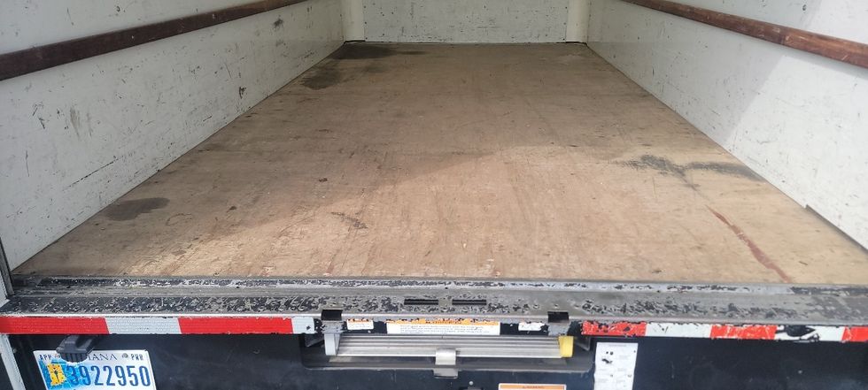 Light Duty Box Truck-Light and Medium Duty Trucks-GMC-2021-Savana G33903-Torrance-CA-79,449\n\t\tmiles-$ 32,500 - Image 10