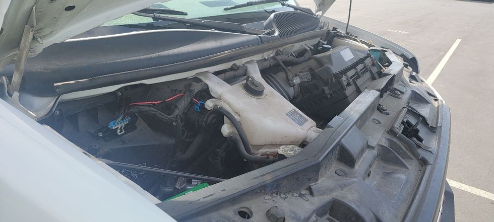 Light Duty Box Truck-Light and Medium Duty Trucks-GMC-2021-Savana G33903-Torrance-CA-79,449\n\t\tmiles-$ 32,500 - Image 23