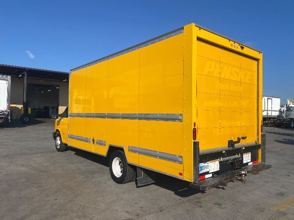 Light Duty Box Truck-Light and Medium Duty Trucks-GMC-2021-Savana G33903-Torrance-CA-80,446\n\t\tmiles-$ 36,000 - Image 6