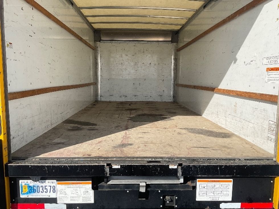 Light Duty Box Truck-Light and Medium Duty Trucks-GMC-2021-Savana G33903-Torrance-CA-81,856\n\t\tmiles-$ 35,500 - Image 10