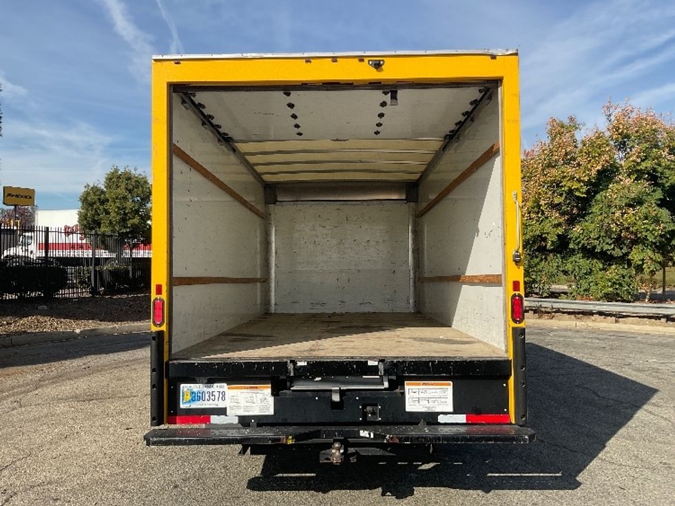 Light Duty Box Truck-Light and Medium Duty Trucks-GMC-2021-Savana G33903-Torrance-CA-81,856\n\t\tmiles-$ 35,500 - Image 9