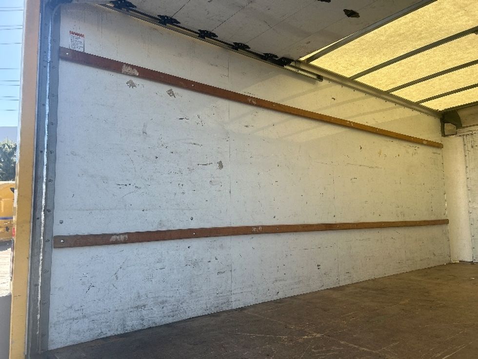 Light Duty Box Truck-Light and Medium Duty Trucks-GMC-2021-Savana G33903-Torrance-CA-88,177\n\t\tmiles-$ 28,500 - Image 10