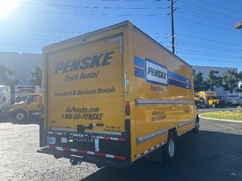 Light Duty Box Truck-Light and Medium Duty Trucks-GMC-2021-Savana G33903-Torrance-CA-88,177\n\t\tmiles-$ 28,500 - Image 12