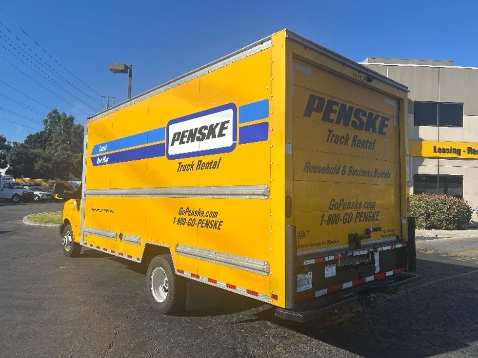 Light Duty Box Truck-Light and Medium Duty Trucks-GMC-2021-Savana G33903-Torrance-CA-88,177\n\t\tmiles-$ 28,500 - Image 6