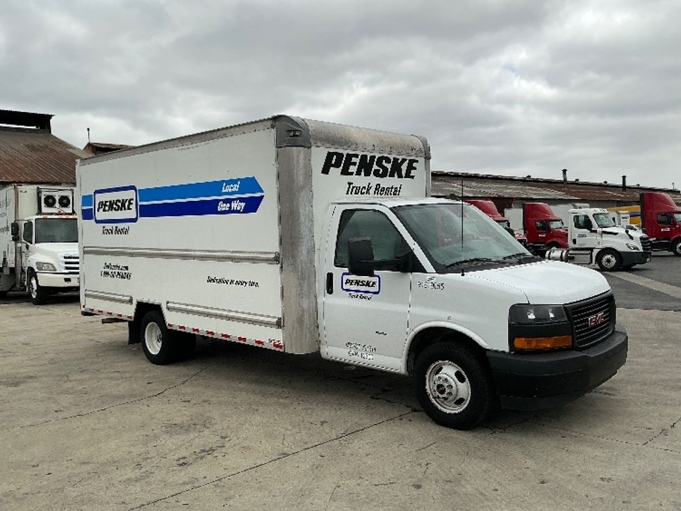 Light Duty Box Truck-Light and Medium Duty Trucks-GMC-2021-Savana G33903-Torrance-CA-91,585\n\t\tmiles-$ 26,750 - Image 1