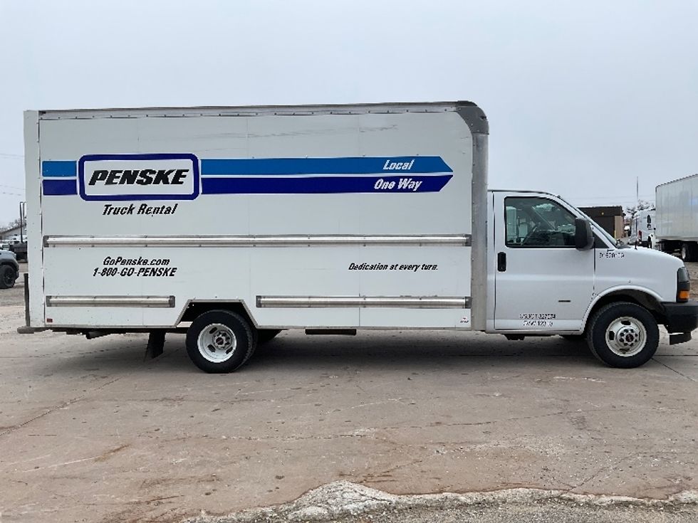 Light Duty Box Truck-Light and Medium Duty Trucks-GMC-2021-Savana G33903-Traverse City-MI-85,282\n\t\tmiles-$ 28,750 - Image 15