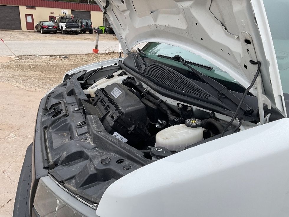 Light Duty Box Truck-Light and Medium Duty Trucks-GMC-2021-Savana G33903-Traverse City-MI-85,282\n\t\tmiles-$ 28,750 - Image 23