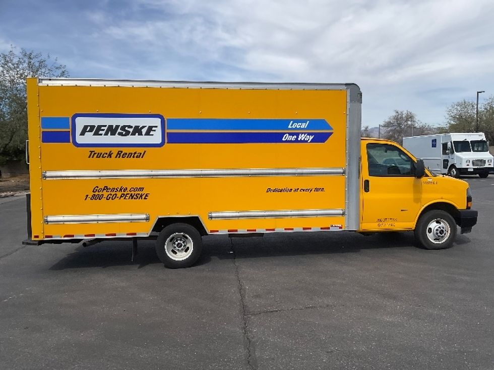 Light Duty Box Truck-Light and Medium Duty Trucks-GMC-2021-Savana G33903-Tucson-AZ-109,930\n\t\tmiles-$ 26,750 - Image 15