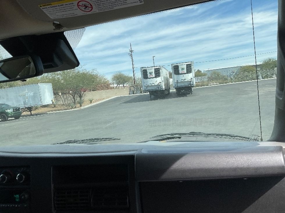 Light Duty Box Truck-Light and Medium Duty Trucks-GMC-2021-Savana G33903-Tucson-AZ-109,930\n\t\tmiles-$ 26,750 - Image 21