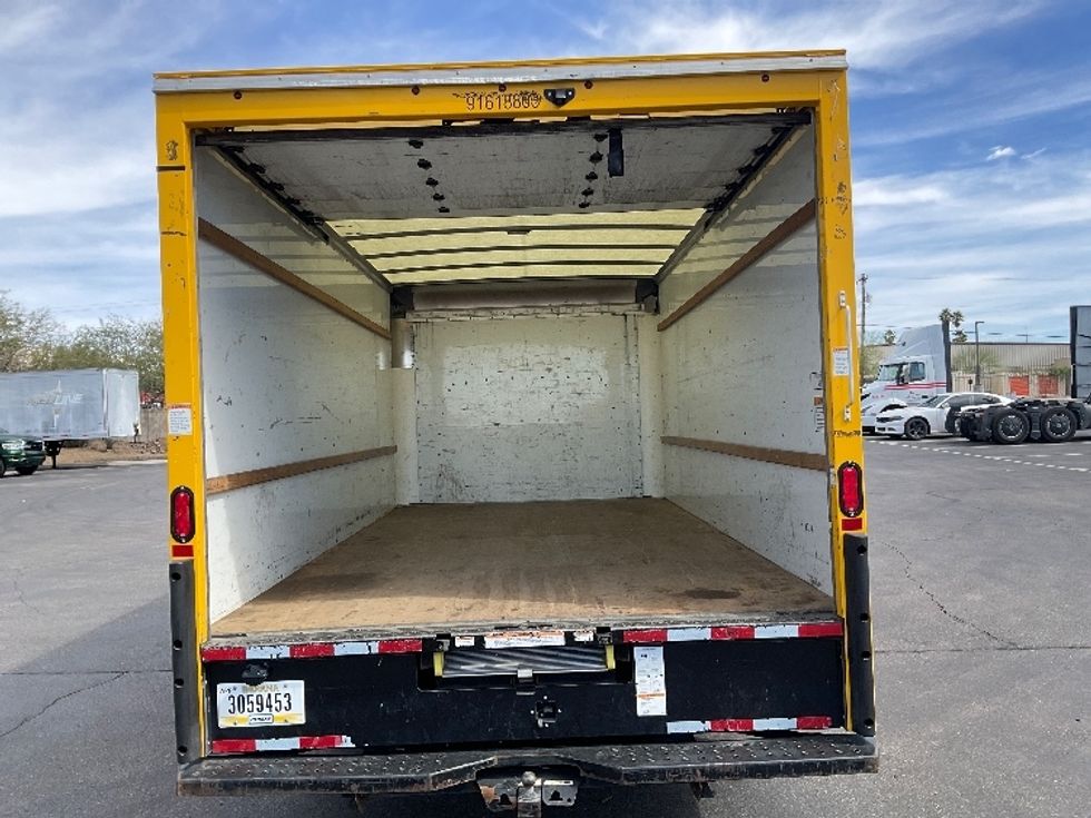 Light Duty Box Truck-Light and Medium Duty Trucks-GMC-2021-Savana G33903-Tucson-AZ-109,930\n\t\tmiles-$ 26,750 - Image 8