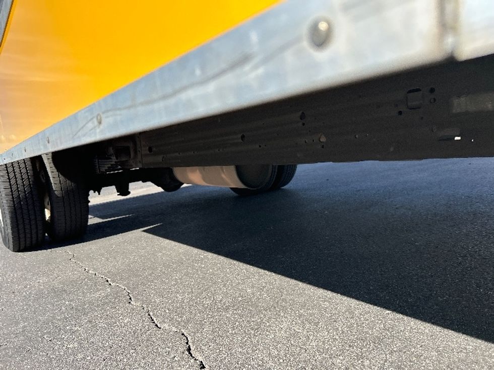 Light Duty Box Truck-Light and Medium Duty Trucks-GMC-2021-Savana G33903-Tucson-AZ-113,108\n\t\tmiles-$ 26,250 - Image 12