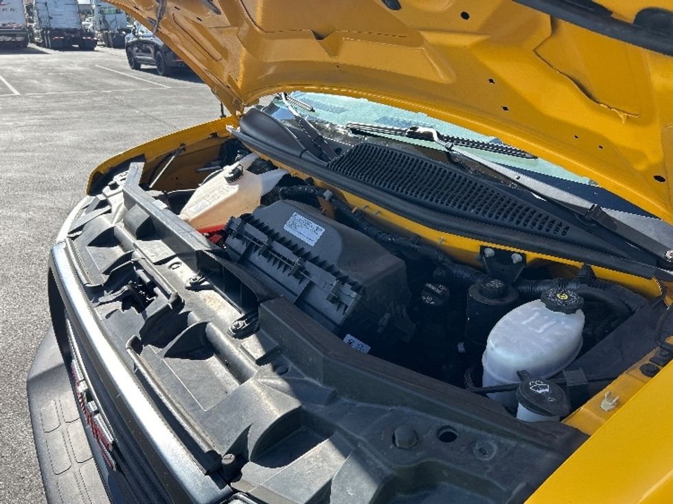 Light Duty Box Truck-Light and Medium Duty Trucks-GMC-2021-Savana G33903-Tucson-AZ-113,108\n\t\tmiles-$ 26,250 - Image 22