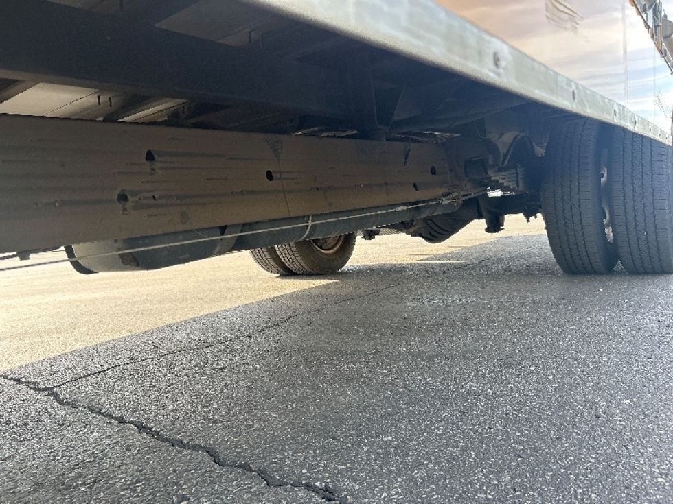 Light Duty Box Truck-Light and Medium Duty Trucks-GMC-2021-Savana G33903-Tucson-AZ-121,270\n\t\tmiles-$ 25,250 - Image 5