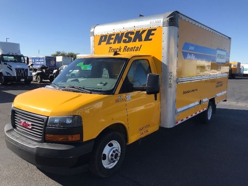 Light Duty Box Truck-Light and Medium Duty Trucks-GMC-2021-Savana G33903-Tucson-AZ-74,590\n\t\tmiles-$ 37,250 - Image 3