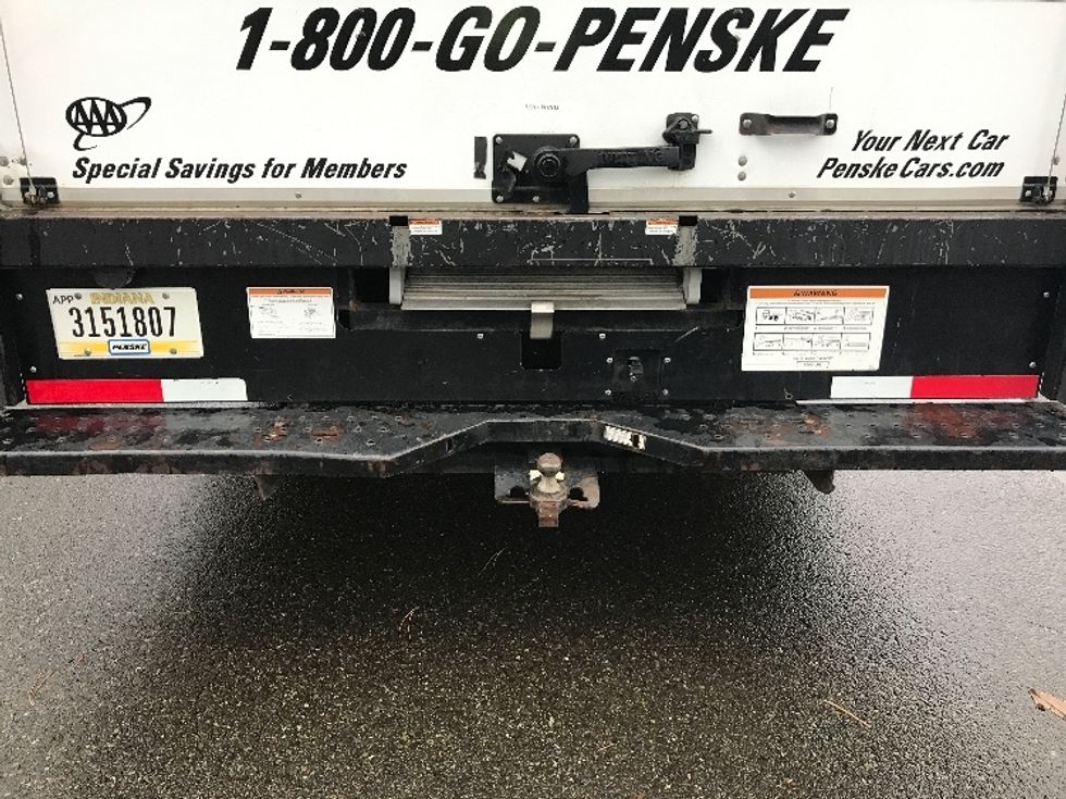 Light Duty Box Truck-Light and Medium Duty Trucks-GMC-2021-Savana G33903-Tukwila-WA-113,519\n\t\tmiles-$ 25,750 - Image 10