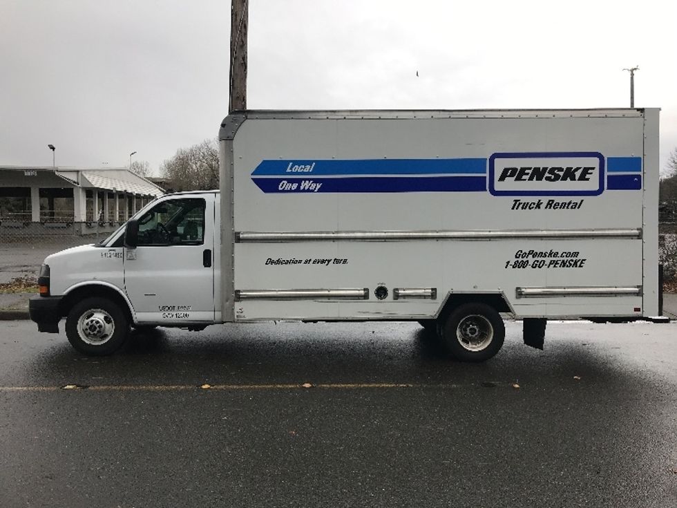Light Duty Box Truck-Light and Medium Duty Trucks-GMC-2021-Savana G33903-Tukwila-WA-113,519\n\t\tmiles-$ 25,750 - Image 4
