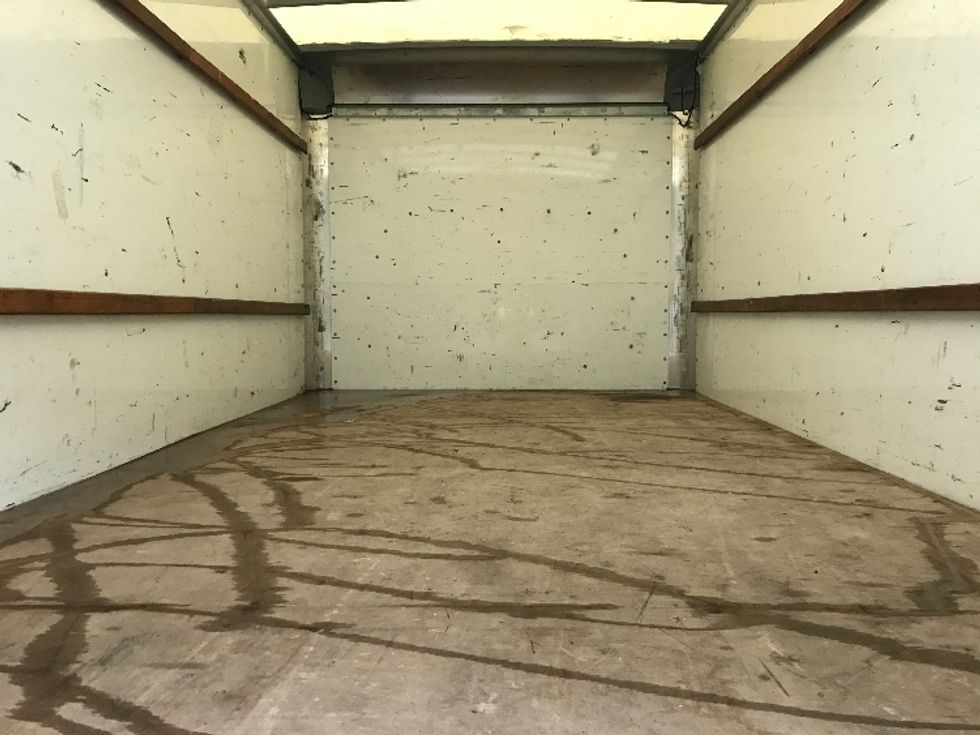 Light Duty Box Truck-Light and Medium Duty Trucks-GMC-2021-Savana G33903-Tukwila-WA-113,519\n\t\tmiles-$ 25,750 - Image 8