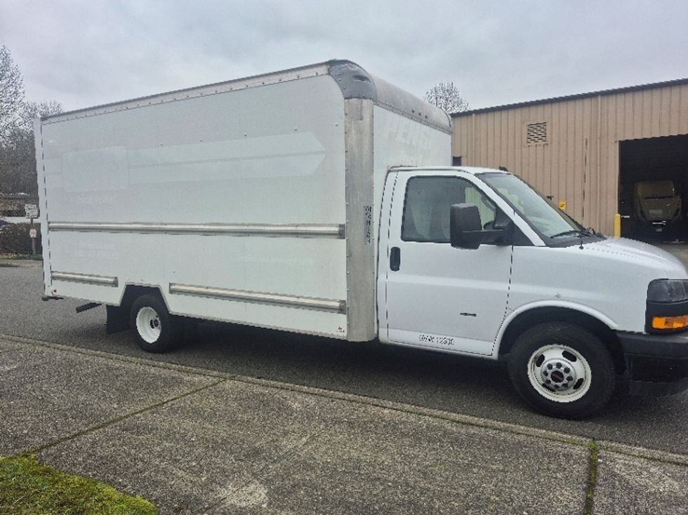 Light Duty Box Truck-Light and Medium Duty Trucks-GMC-2021-Savana G33903-Tukwila-WA-113,538\n\t\tmiles-$ 27,000 - Image 13