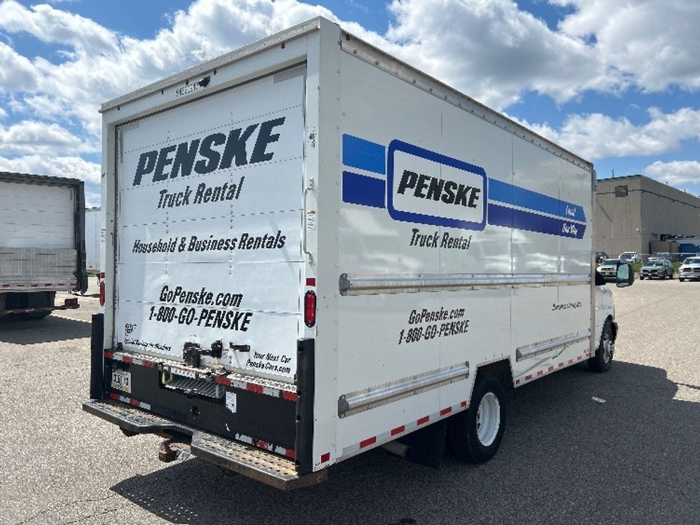 Light Duty Box Truck-Light and Medium Duty Trucks-GMC-2021-Savana G33903-Tukwila-WA-61,211\n\t\tmiles-$ 35,750 - Image 12