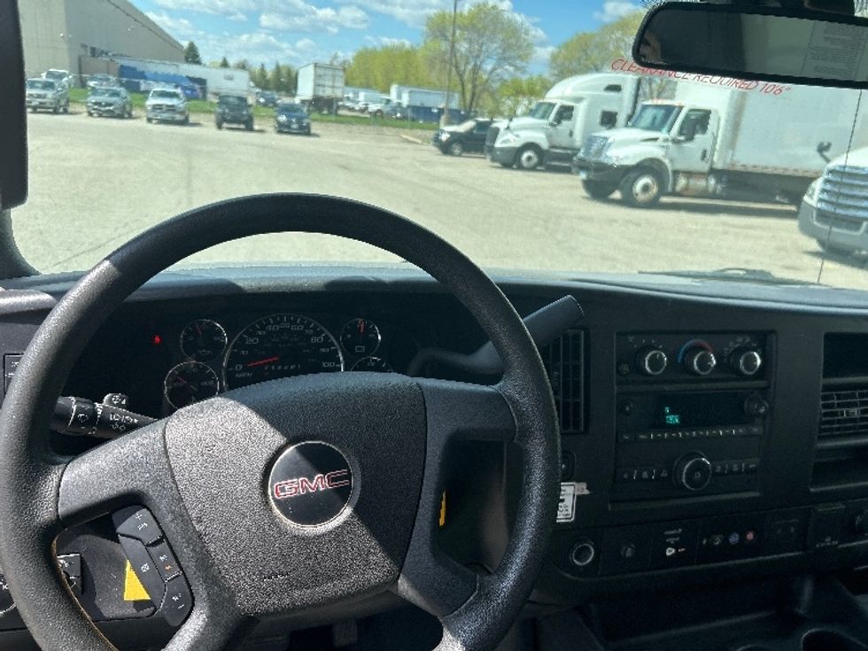 Light Duty Box Truck-Light and Medium Duty Trucks-GMC-2021-Savana G33903-Tukwila-WA-61,211\n\t\tmiles-$ 35,750 - Image 17