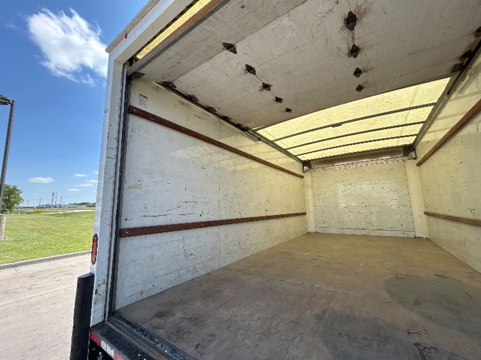 Light Duty Box Truck-Light and Medium Duty Trucks-GMC-2021-Savana G33903-Tulsa-OK-100,102\n\t\tmiles-$ 28,500 - Image 11