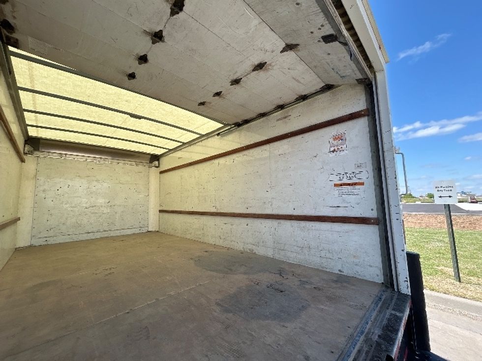 Light Duty Box Truck-Light and Medium Duty Trucks-GMC-2021-Savana G33903-Tulsa-OK-100,102\n\t\tmiles-$ 28,500 - Image 12