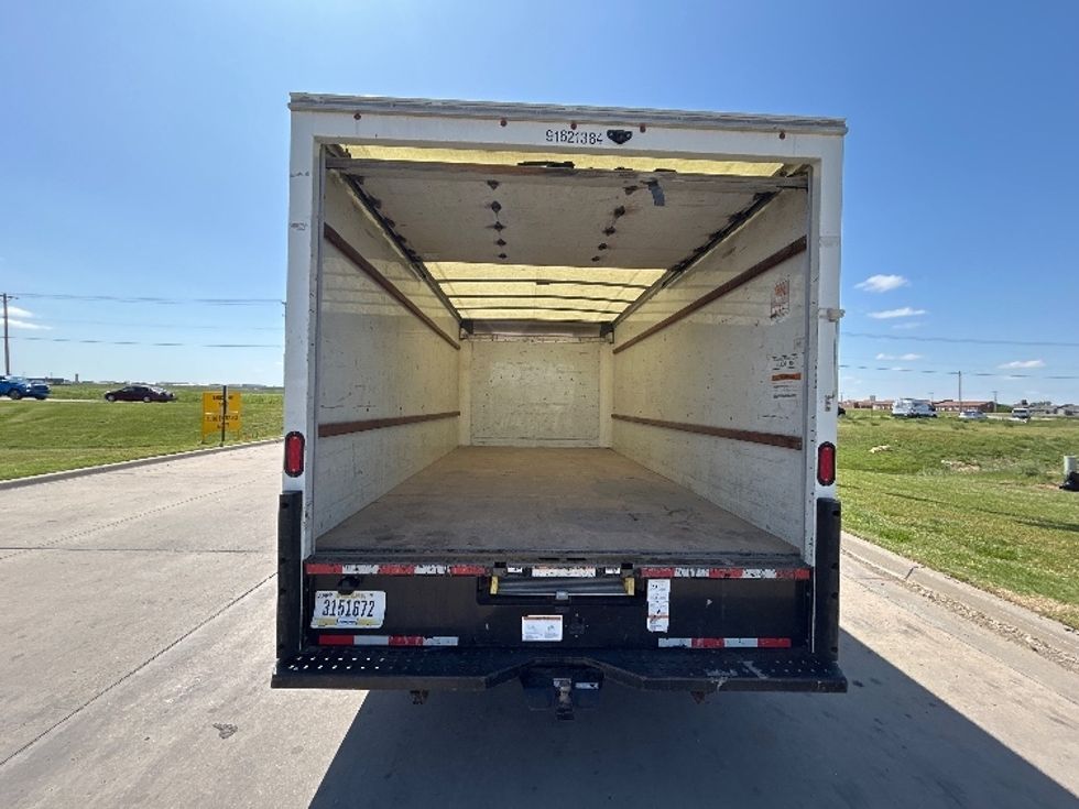 Light Duty Box Truck-Light and Medium Duty Trucks-GMC-2021-Savana G33903-Tulsa-OK-100,102\n\t\tmiles-$ 28,500 - Image 8
