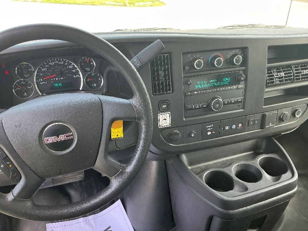 Light Duty Box Truck-Light and Medium Duty Trucks-GMC-2021-Savana G33903-Tulsa-OK-79,994\n\t\tmiles-$ 31,250 - Image 18