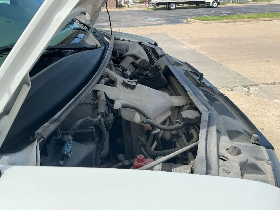 Light Duty Box Truck-Light and Medium Duty Trucks-GMC-2021-Savana G33903-Tulsa-OK-79,994\n\t\tmiles-$ 31,250 - Image 23