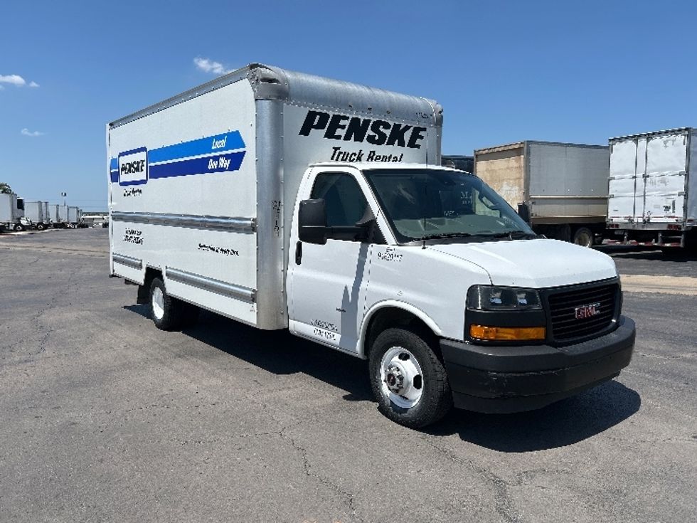 Light Duty Box Truck-Light and Medium Duty Trucks-GMC-2021-Savana G33903-Tulsa-OK-91,846\n\t\tmiles-$ 30,250 - Image 1