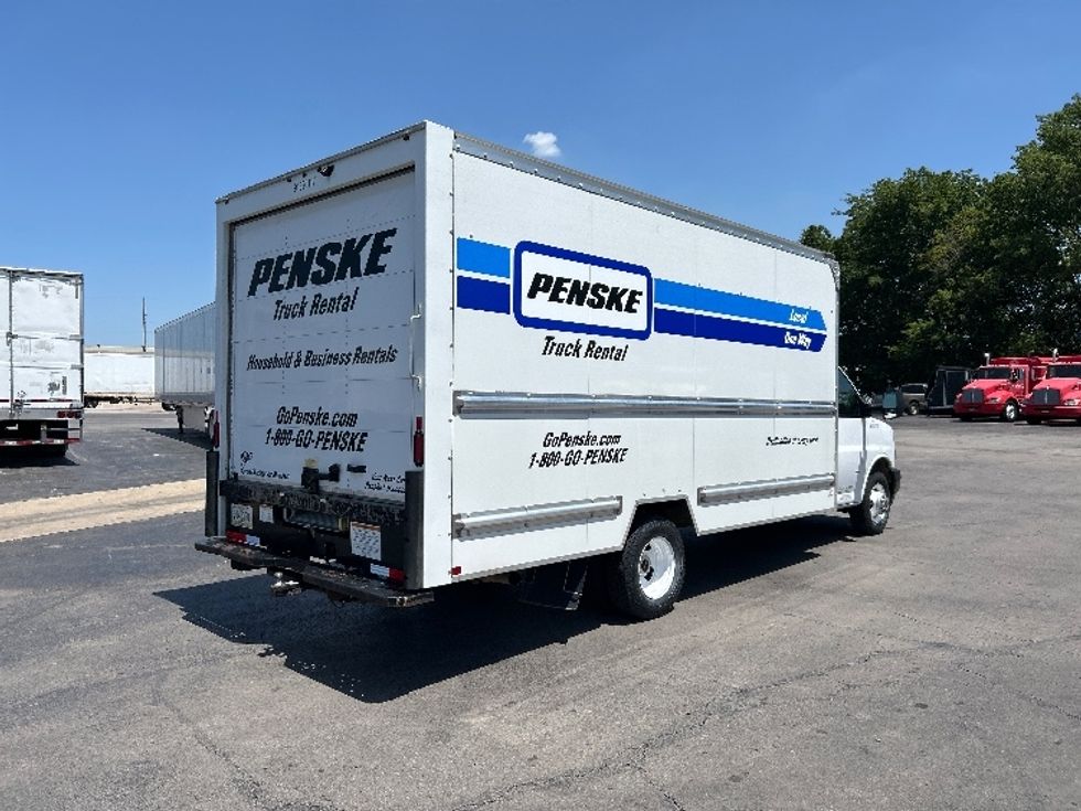 Light Duty Box Truck-Light and Medium Duty Trucks-GMC-2021-Savana G33903-Tulsa-OK-91,846\n\t\tmiles-$ 30,250 - Image 13