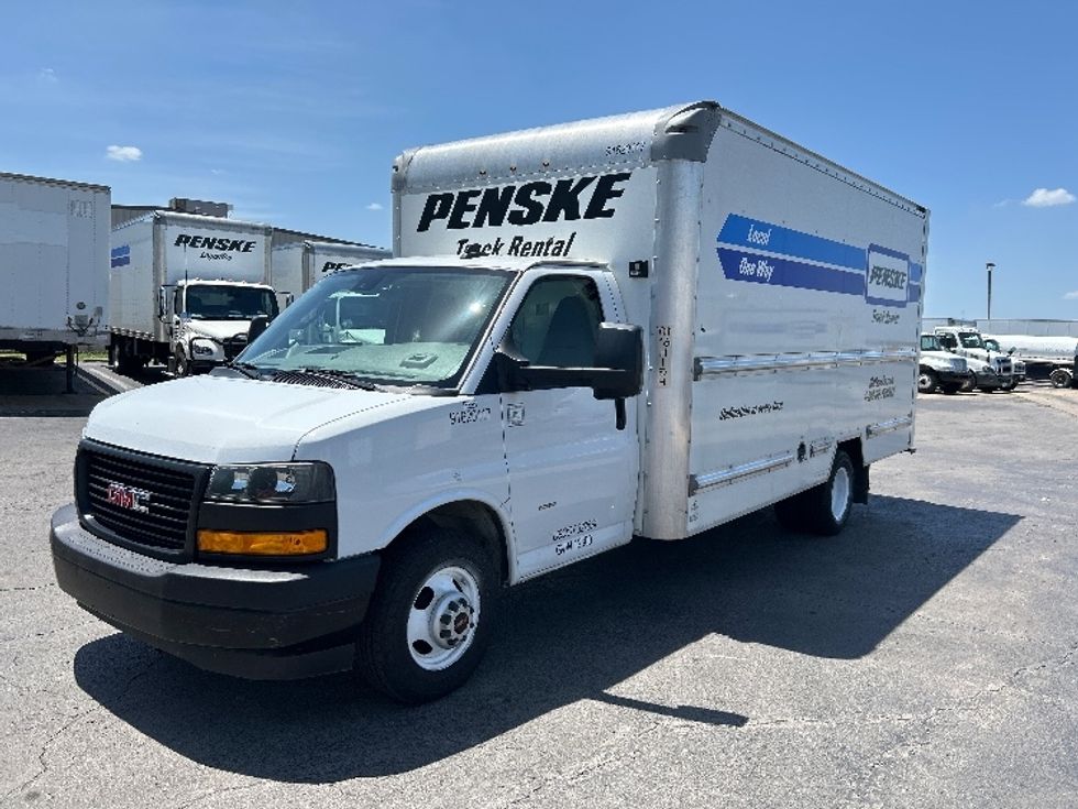 Light Duty Box Truck-Light and Medium Duty Trucks-GMC-2021-Savana G33903-Tulsa-OK-91,846\n\t\tmiles-$ 30,250 - Image 3