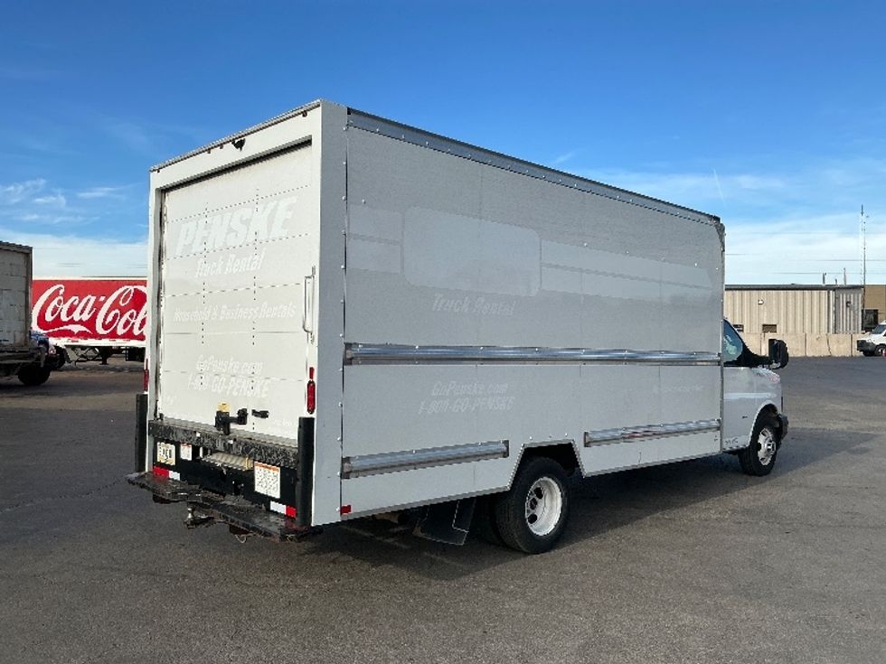 Light Duty Box Truck-Light and Medium Duty Trucks-GMC-2021-Savana G33903-Tulsa-OK-97,385\n\t\tmiles-$ 30,000 - Image 13