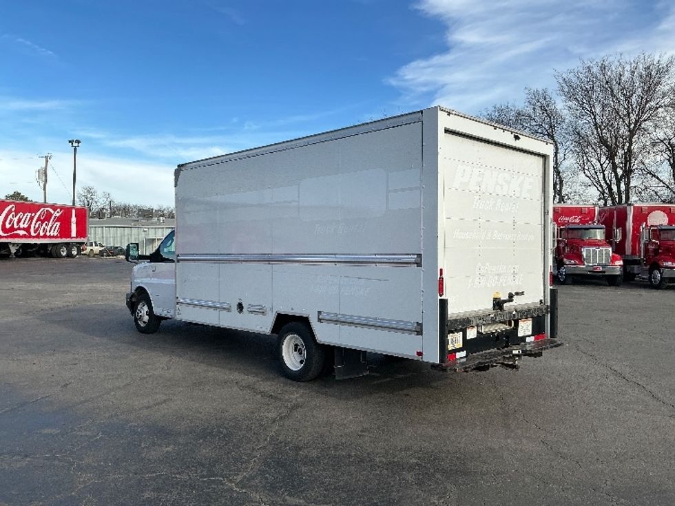 Light Duty Box Truck-Light and Medium Duty Trucks-GMC-2021-Savana G33903-Tulsa-OK-97,385\n\t\tmiles-$ 30,000 - Image 6