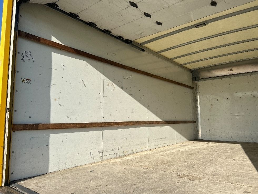 Light Duty Box Truck-Light and Medium Duty Trucks-GMC-2021-Savana G33903-Tulsa-OK-98,211\n\t\tmiles-$ 26,750 - Image 11