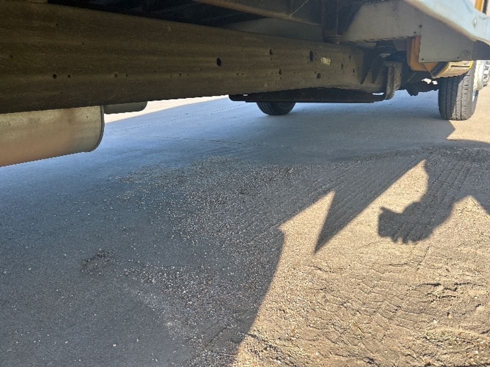 Light Duty Box Truck-Light and Medium Duty Trucks-GMC-2021-Savana G33903-Tulsa-OK-98,211\n\t\tmiles-$ 26,750 - Image 14